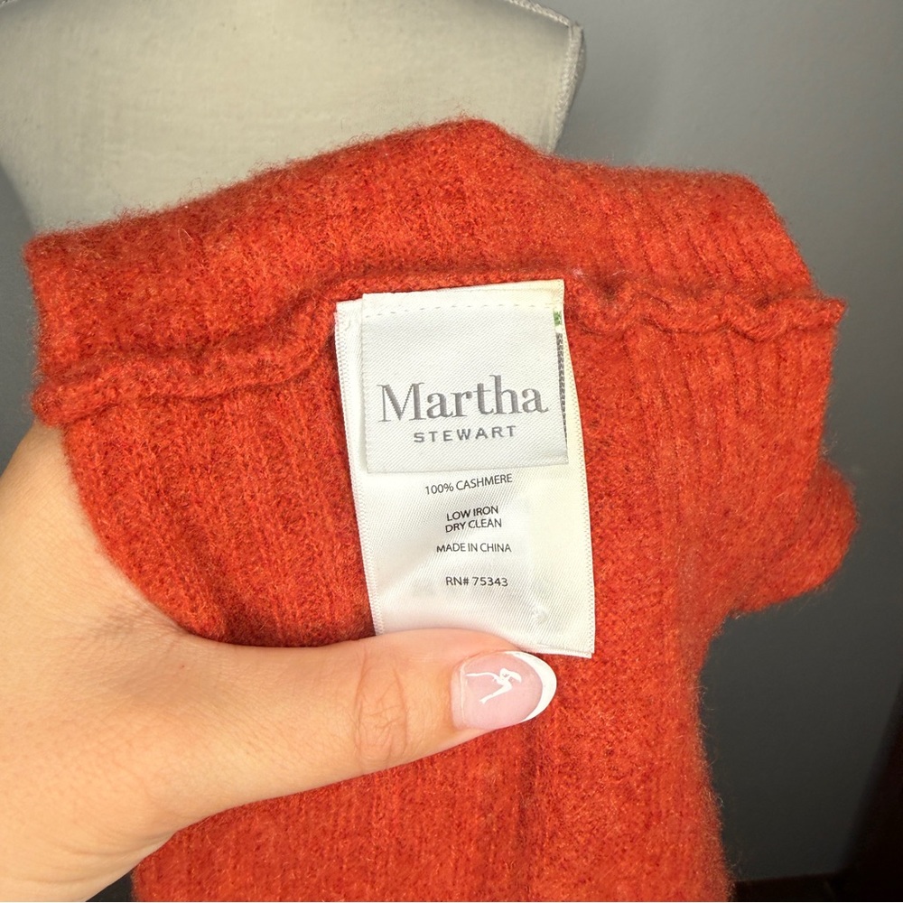 Martha Stewart Cashmere Orange Scarf - Picture 4 of 4
